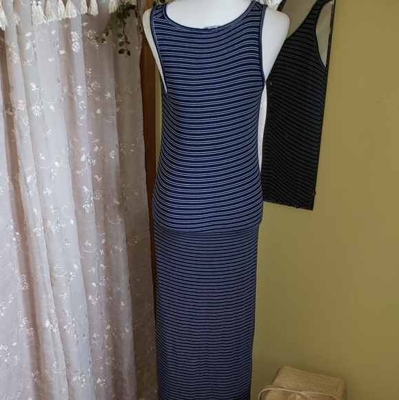 Athleta | Jersey Hermosa Henley - Picture 2 of 9